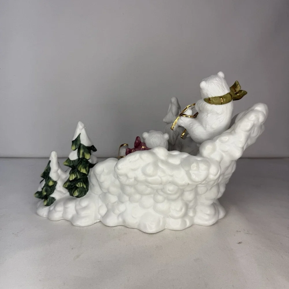 2002 Grandeur Noel Ceramic Christmas Figurine Bear Cubs Snow Holiday Decor‎